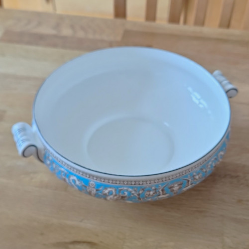 Wedgewood turquoise florentine - turquoise,