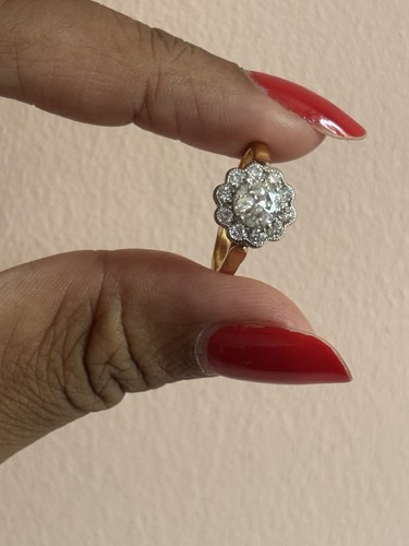 18ct diamond daisy cluster - diamond,