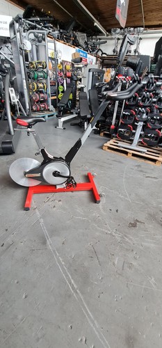 Keiser indoor exercise - ,