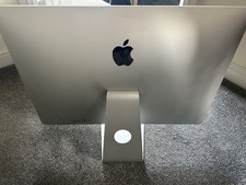 Apple iMac 27"  (Late 2015)