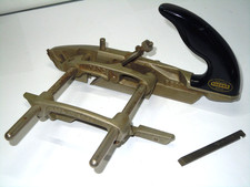 Vintage RECORD NO. 050C