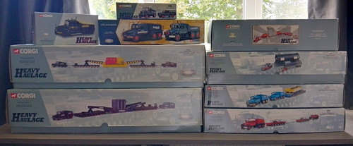 Corgi classics six heavy - 1:50,