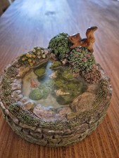 Miniature Dolls house 1:12 Fish Pond with Squirrel 