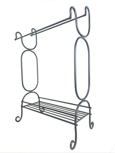 Vintage metal free standing - metal,