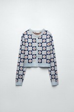 ZARA jacquard knit floral v