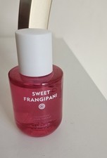 M&S Discover Sweet Frangipani