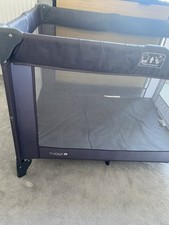 Cuggl Baby travel cot - Grey. from birth to 36 months, up to 15kg in weight