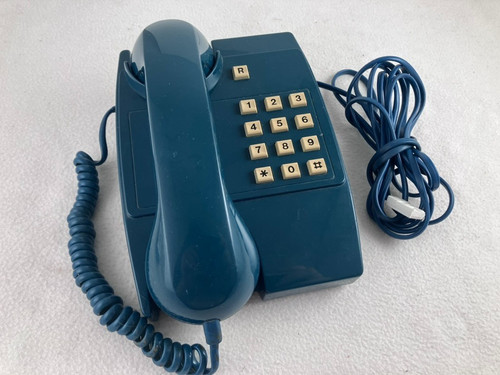 Retro blue british - bt,
