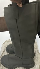 Public Desire Women's Khaki