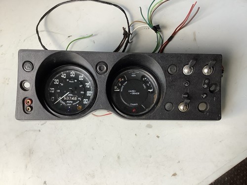 Landrover series clock - 3,
