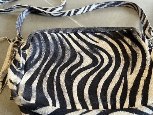 Zebra print leather - print,