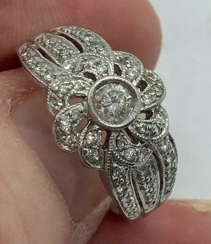 Carat white gold 0 52 - 6g,