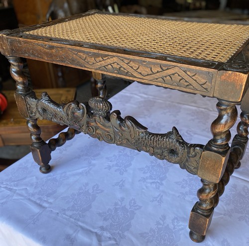 Jacobean style carved oak - carved,