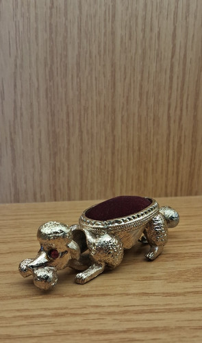 Vtg florenza style poodle - style, pin