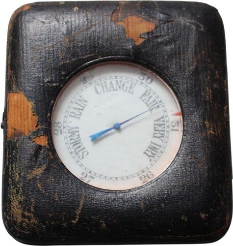Vintage barometer stormy - stormy, rain