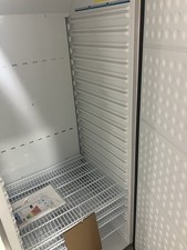 Polar Fridge  Cd084-02