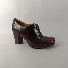 Clarks Shoes Womens Size 4.5