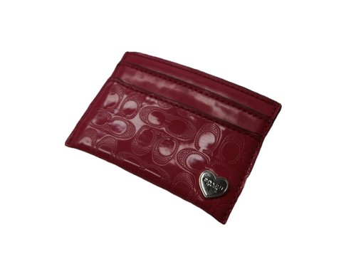 Coach heart logo perforated - heart,