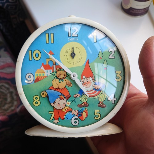 Smiths noddy big ears alarm - big,
