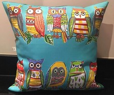 Bright owls cushion cover