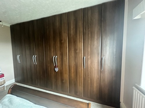 Large fitted wardrobes - , in
