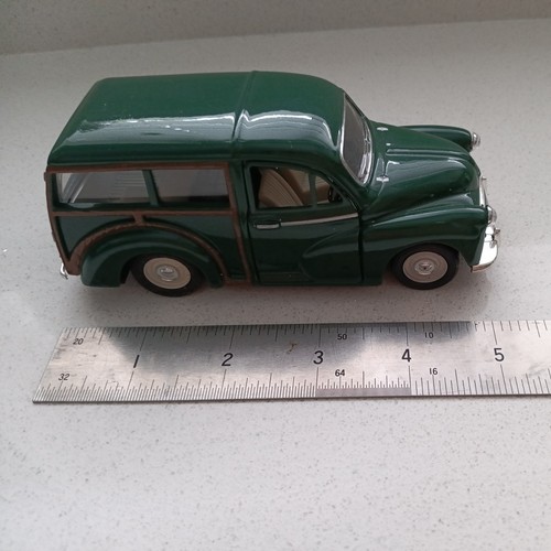 Saico diecast morris - saico,