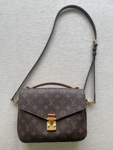 Louis vuitton pochette - vuitton, metis