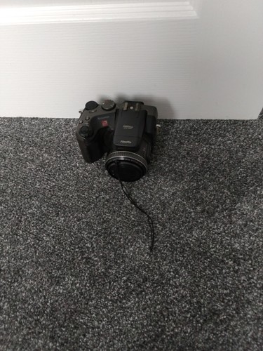 Fujifilm fine pix s602 zoom - fujifilm,