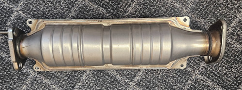 Genuine honda catalytic - cr-v,