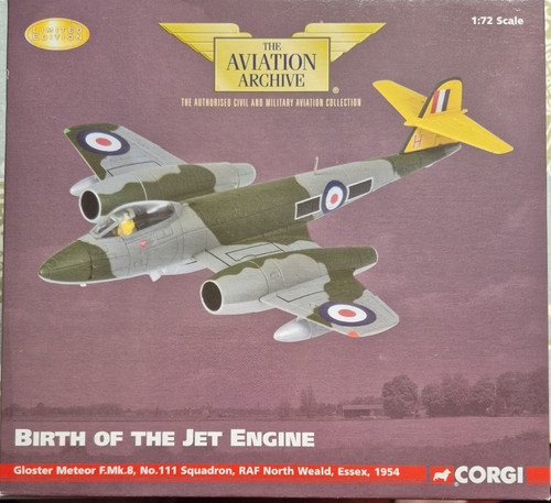 Corgi aviation gloster - 1:72,