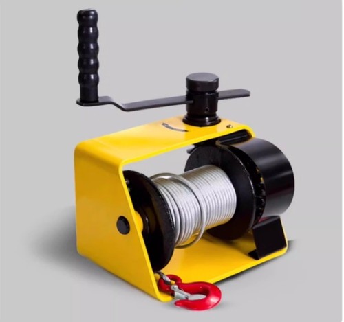 Hand cranked winch - winch, with