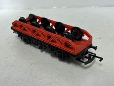 Hornby r131 flat wagon - flat, with