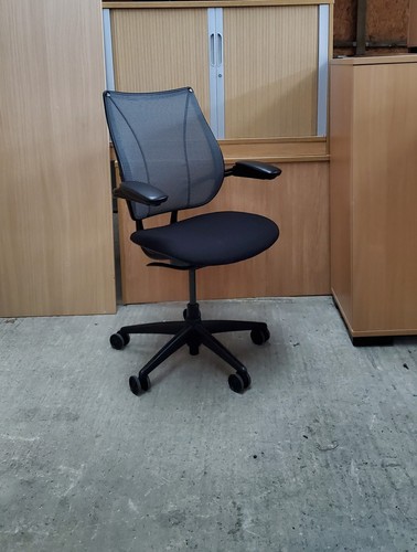 Humanscale liberty black - humanscale,