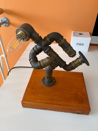 Footballer industrial edison - footballer,