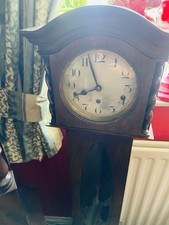 Antique Granddaughter Clock. Oak Case. Working
