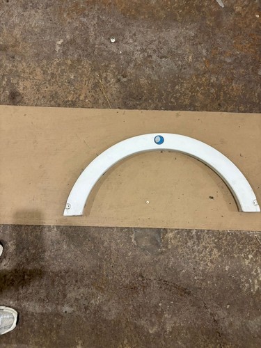 Lunar caravan wheel - arch, trim