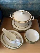 Wedgwood Chester Dinner Service 