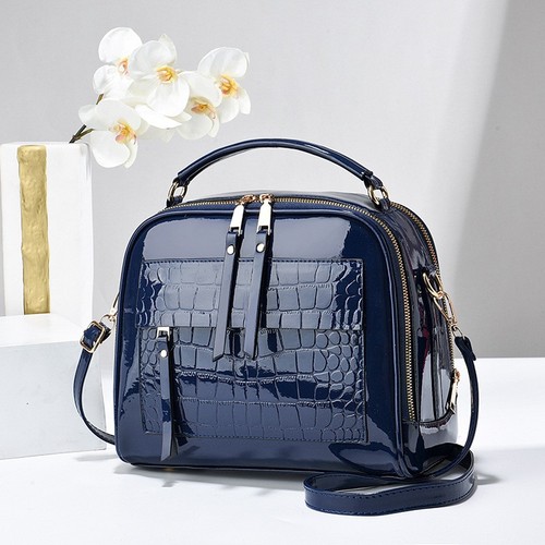 Women patent leather croc - women’s,