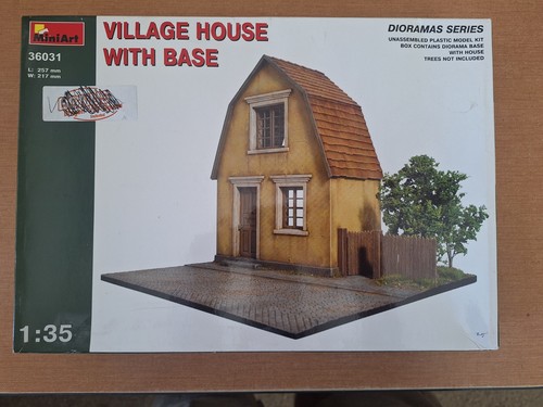 Scale village house with - 1/35,