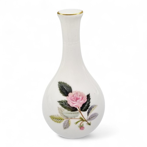 Wedgwood hathaway rose vase - hathaway,