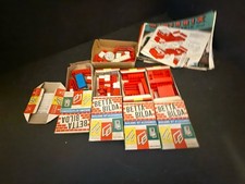 Several boxes betta - of, bilda