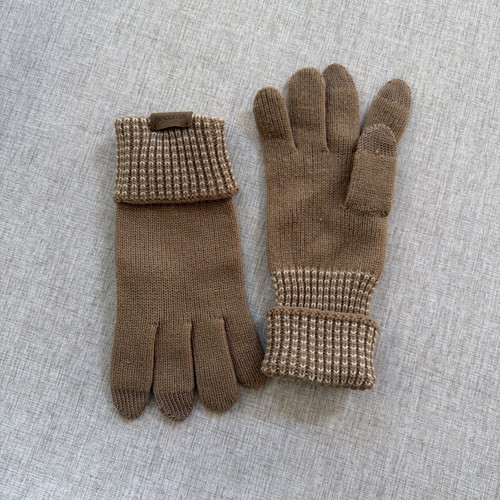 Pendleton knit gloves - knit, texting