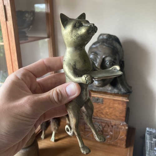 Vintage brass cat sculpture - brass,