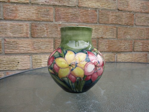 Moorcroft freesia on green - on,