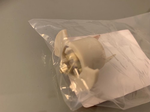 Halogen headlight bulb - halogen,