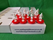 Subbuteo/Santiago. Paint-Your-Own 2k4 Spitfire Team. Red Bases + Gk on Rod.