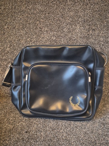 Vintage fred perry flight - fred, bag