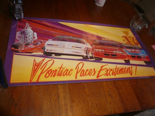 Vintage pontiac showroom - pontiac,