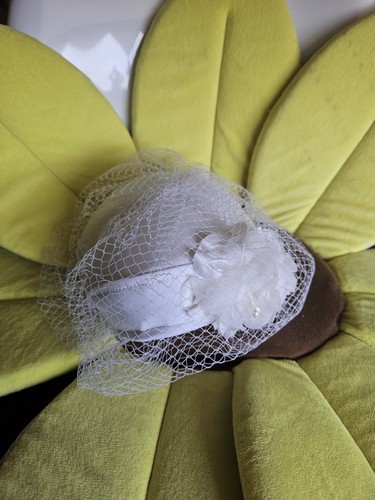 Ladies vintage hat - vintage,