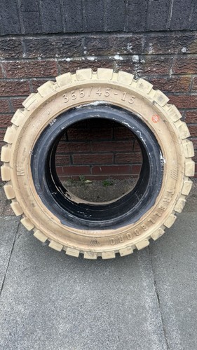 Forklift tyre 355 45 - 4,
